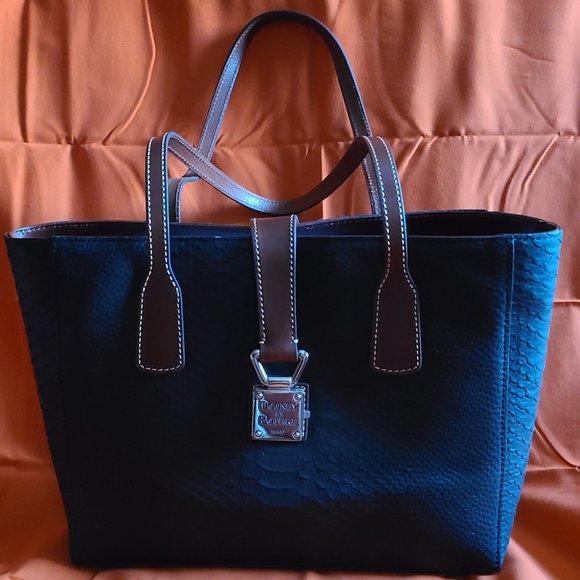 Dooney& Bourke Shannon Tote Bag RETAIL $298.00 - Picture 9 of 10